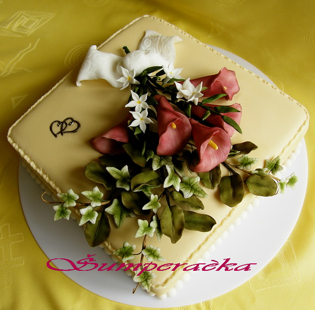 Svatební hlavní dort k mini dortíčkům 2